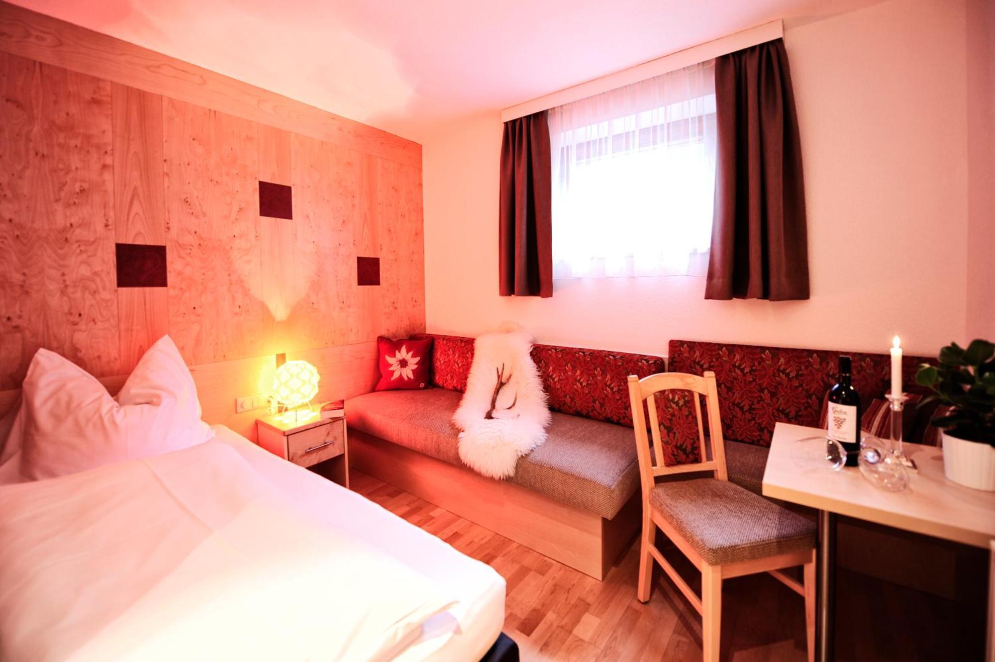 Apart Almrausch Ischgl Habitación foto